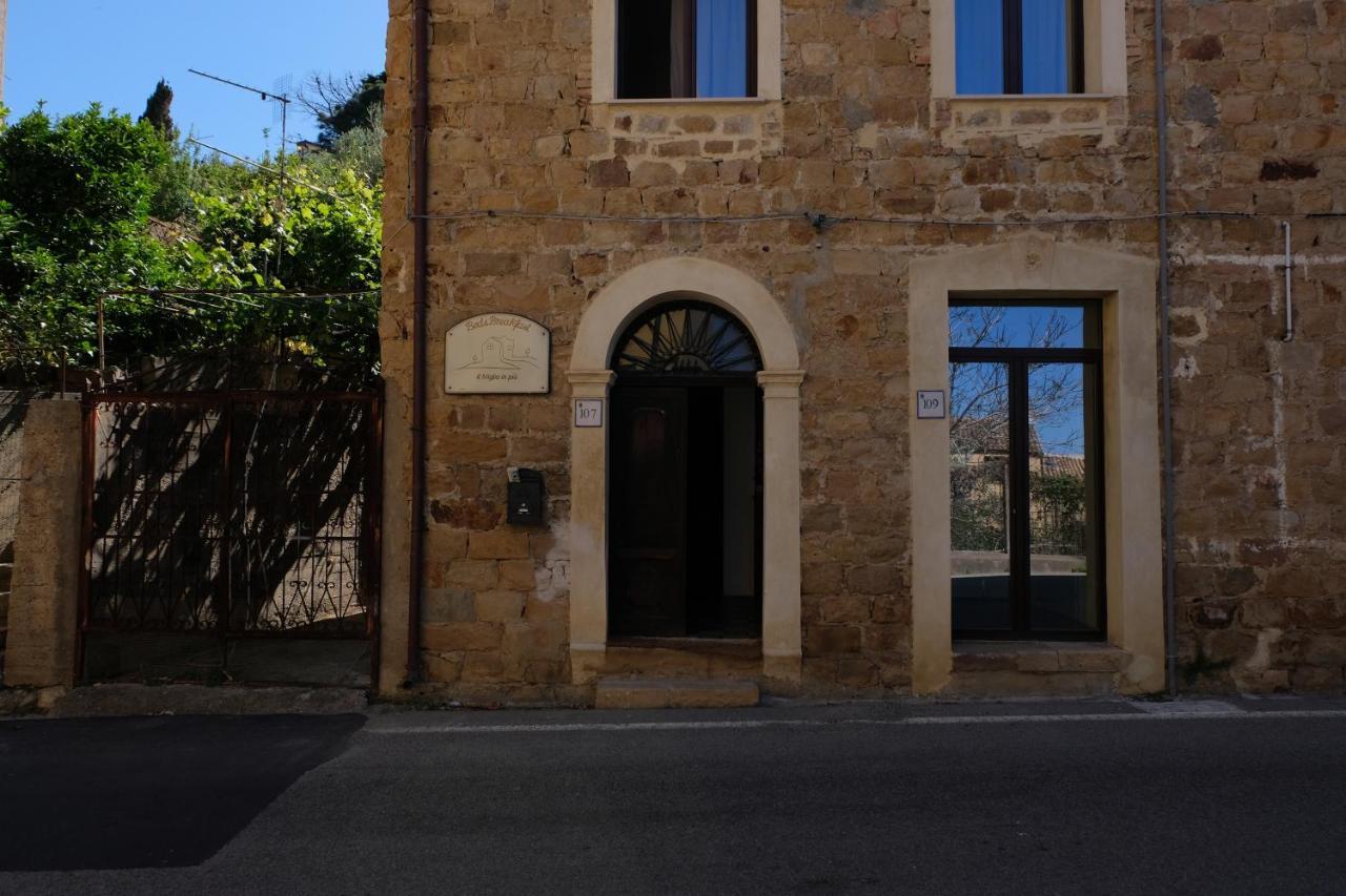 Il Miglio In Piu Bed & Breakfast Кастел ди Туза Екстериор снимка