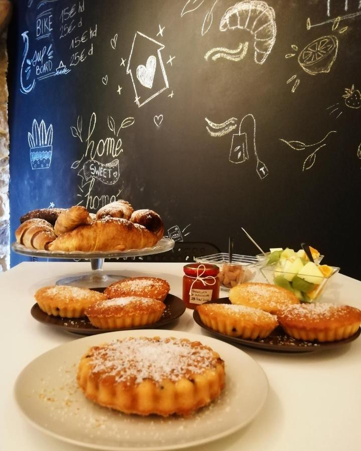 Il Miglio In Piu Bed & Breakfast Кастел ди Туза Екстериор снимка