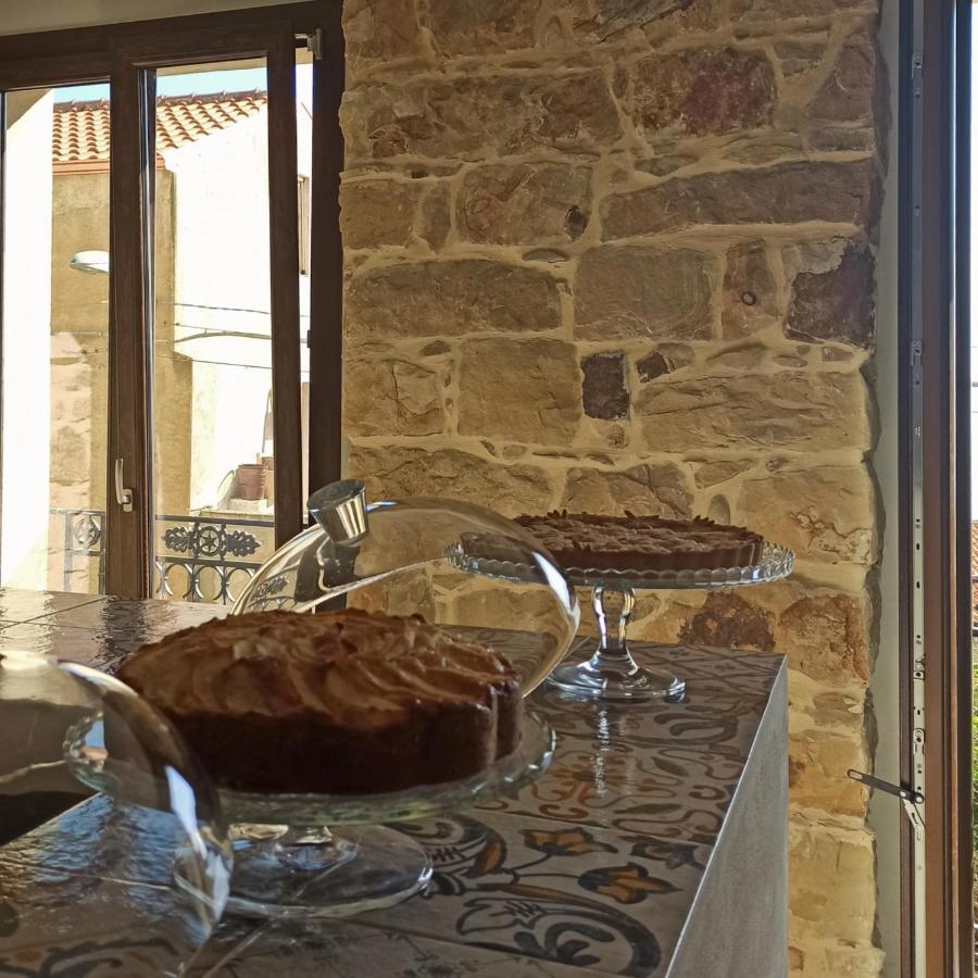 Il Miglio In Piu Bed & Breakfast Кастел ди Туза Екстериор снимка